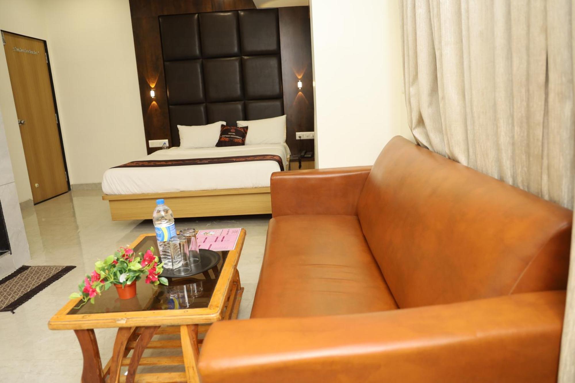 Hotel Satyam Residency Navi Mumbai Exterior foto